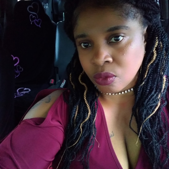 Meet your Posher, Marilyn - Picture 1 of 1